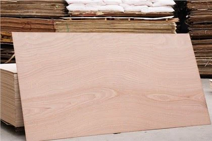 15mm Plywood Kummerċjali Okoume