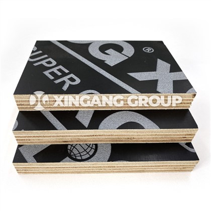 Plywood Bil Film Iffaċċjat