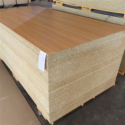 Melamina Chipboard Bord tal-Partiċelli ta '-densità Għolja Għall-Kabinetti tal-Kċina